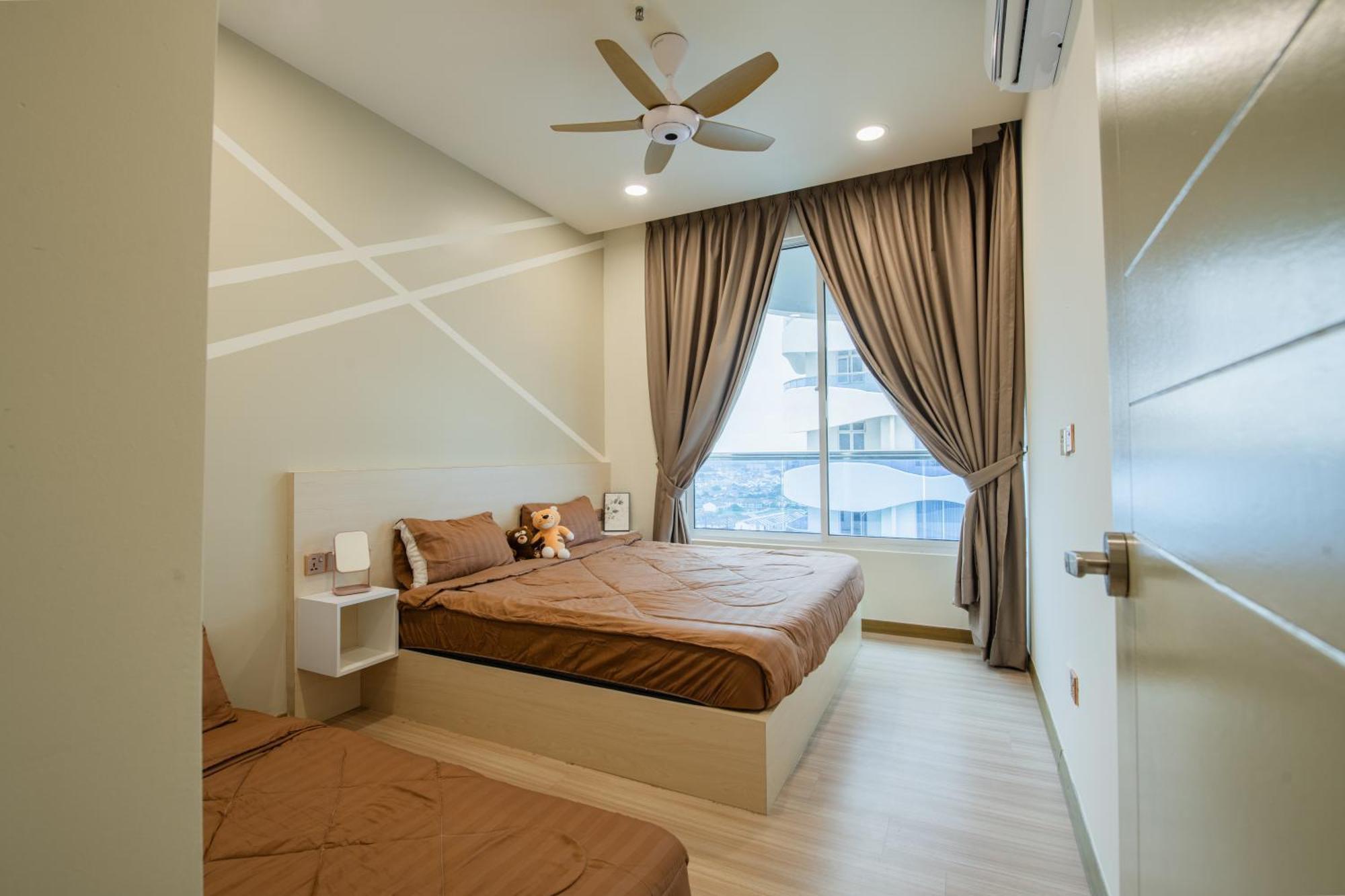 Jane House Near Jonker *